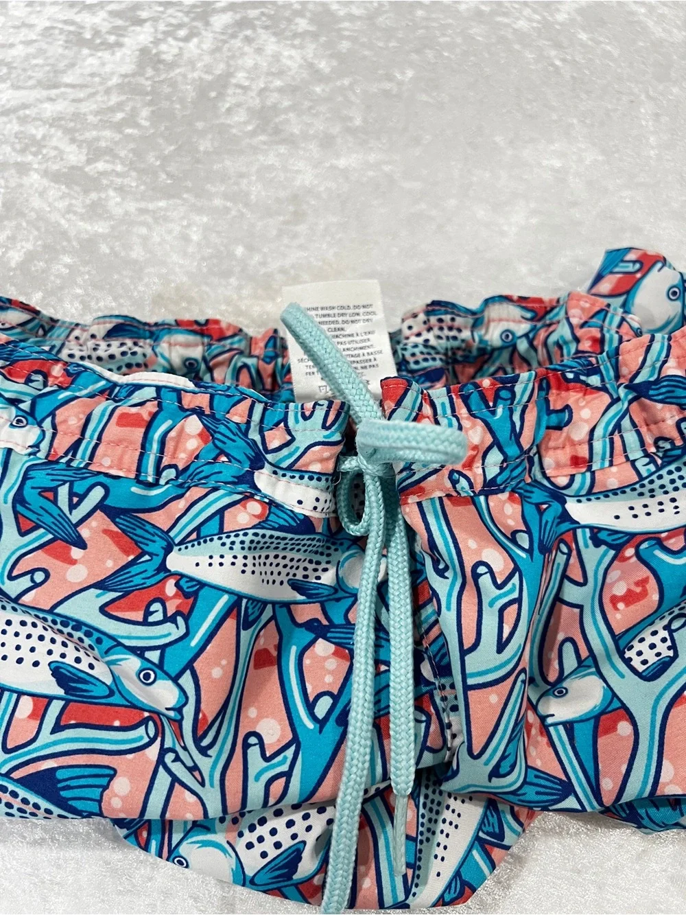 Vineyard Vines Colorful Fish Print Swim Shorts Size XL (18) Blue Coral White